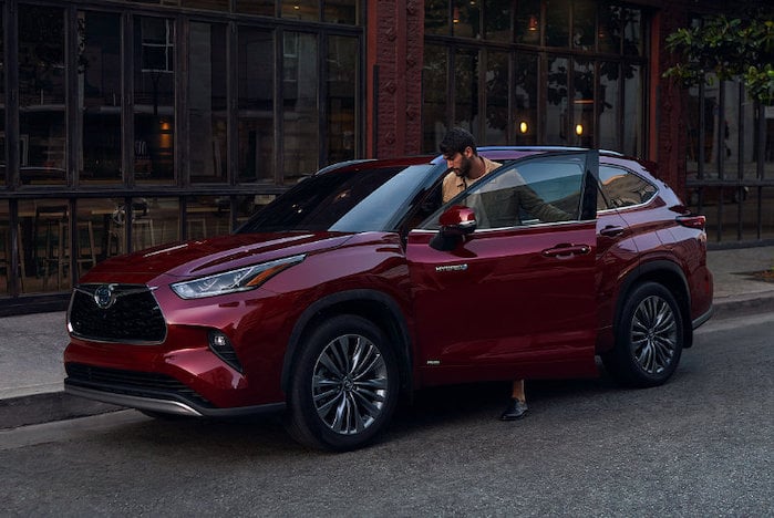 Toyota Highlander 2021